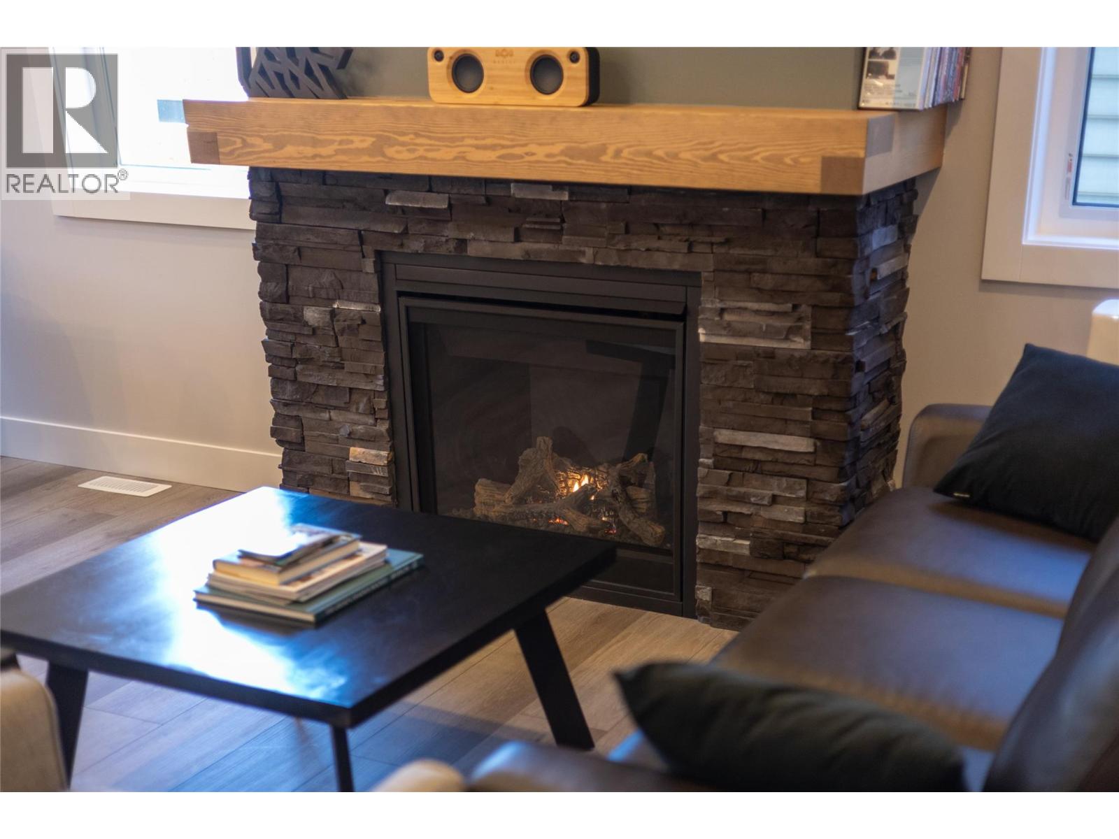 1292 4th Avenue, Fernie, British Columbia  V0B 1M0 - Photo 20 - 10387348