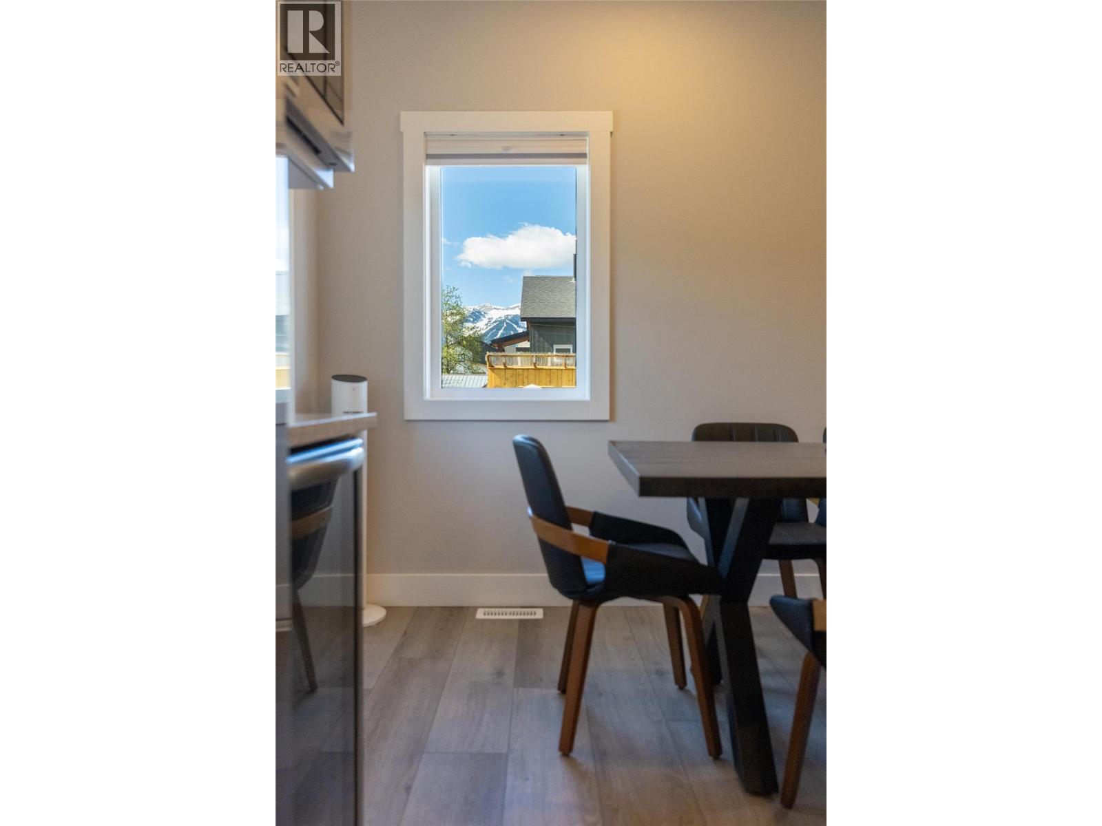 1292 4th Avenue, Fernie, British Columbia  V0B 1M0 - Photo 25 - 10387348