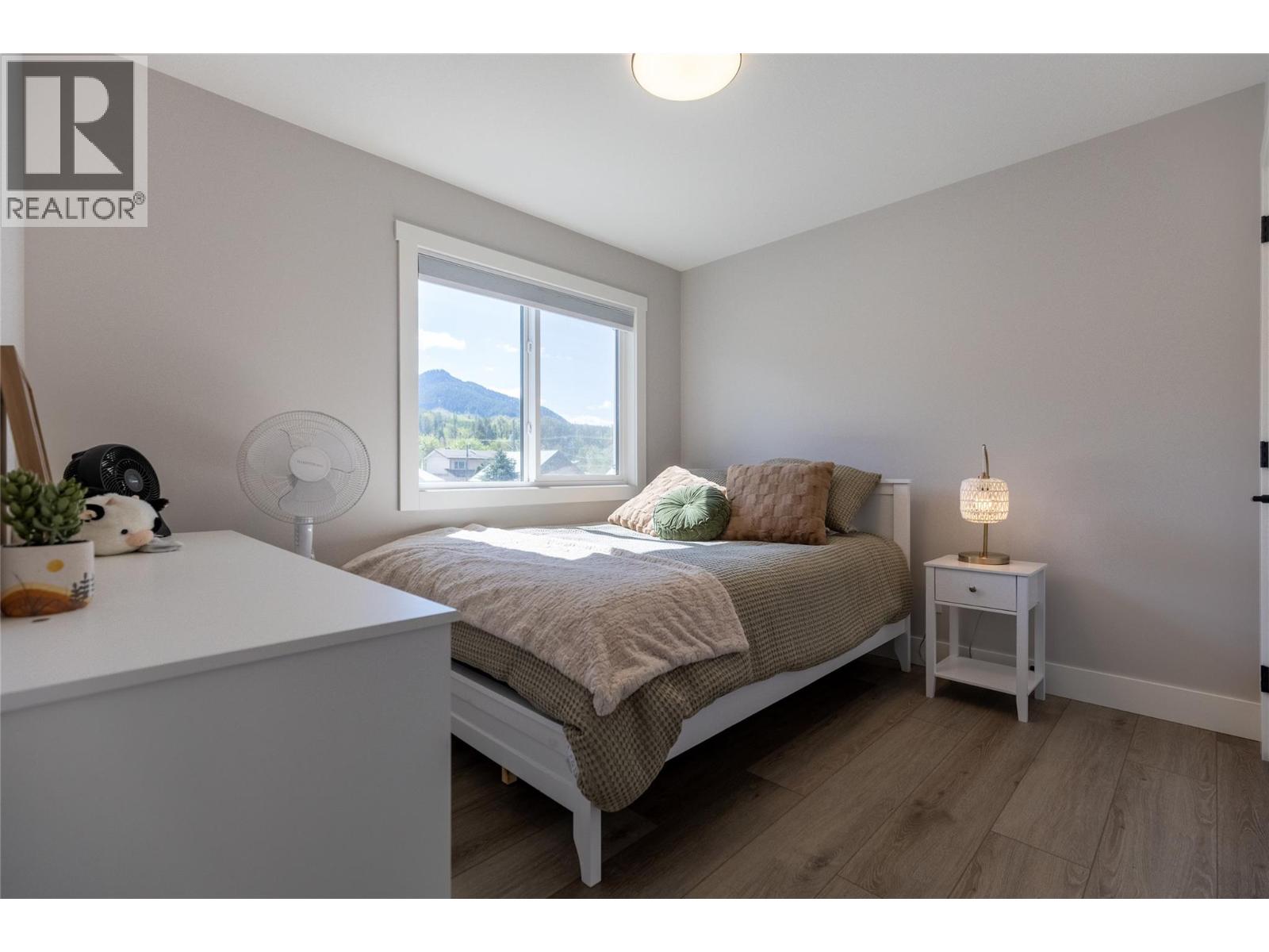 1292 4th Avenue, Fernie, British Columbia  V0B 1M0 - Photo 40 - 10387348