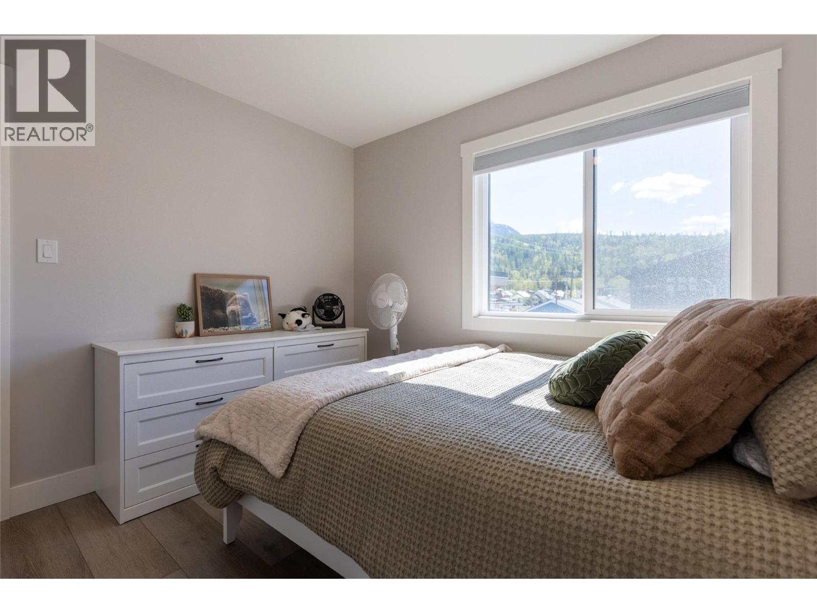 1292 4th Avenue, Fernie, British Columbia  V0B 1M0 - Photo 41 - 10387348