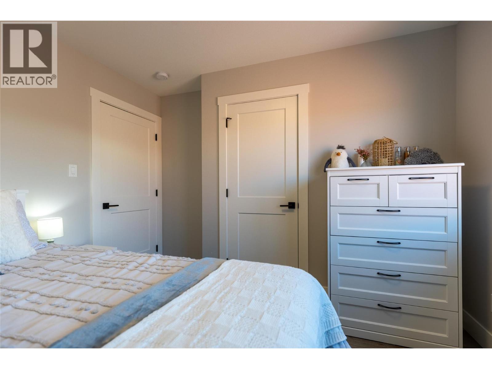 1292 4th Avenue, Fernie, British Columbia  V0B 1M0 - Photo 49 - 10387348