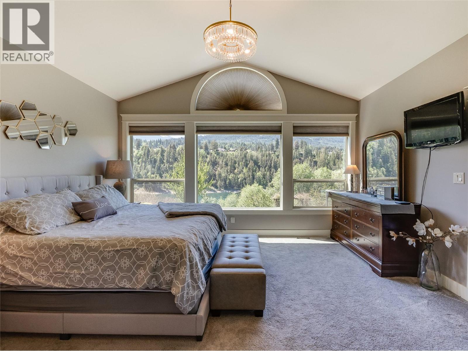 943 Riverview Place, Castlegar, British Columbia  V1N 4L1 - Photo 52 - 10386880