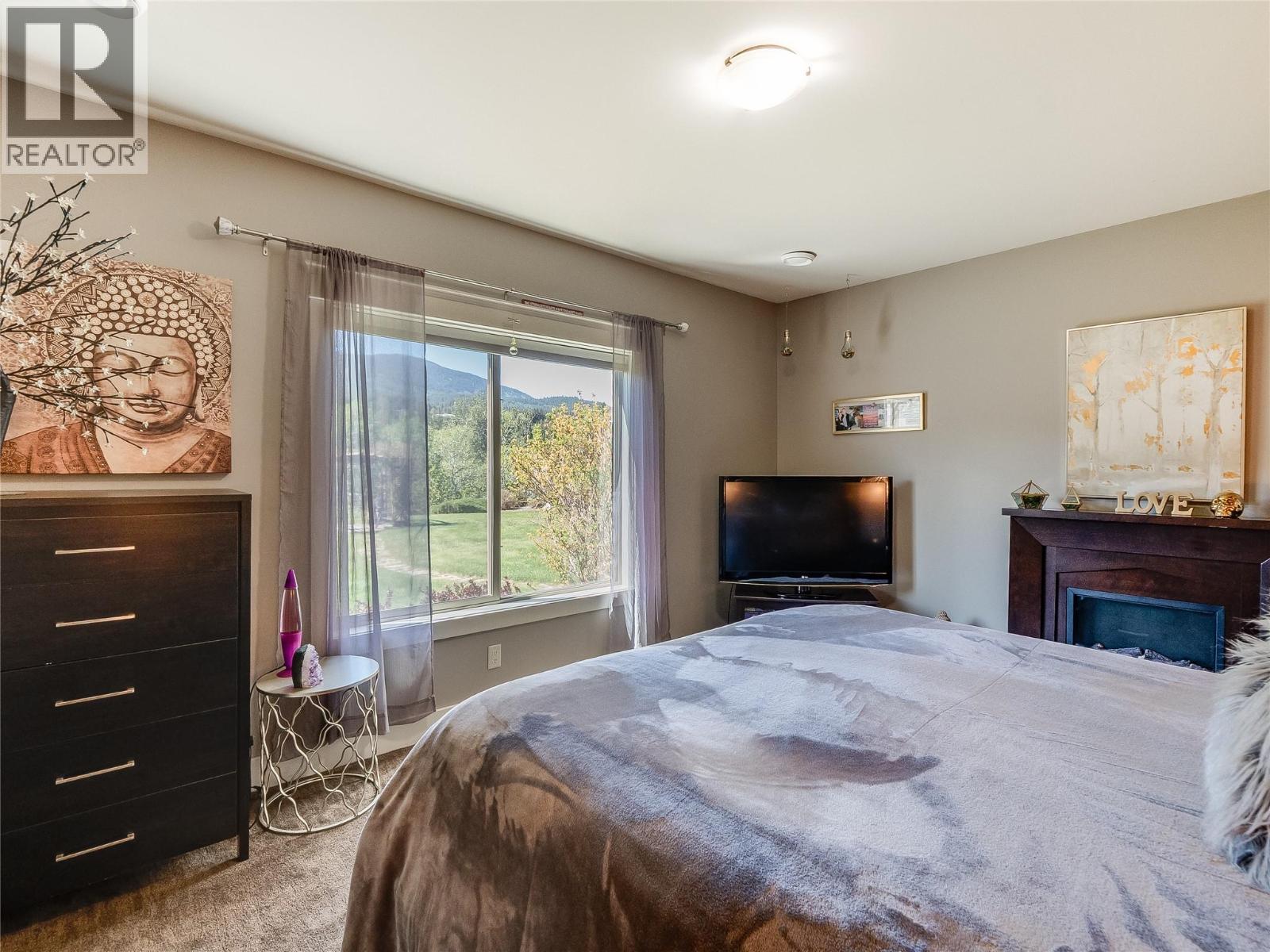 943 Riverview Place, Castlegar, British Columbia  V1N 4L1 - Photo 64 - 10386880