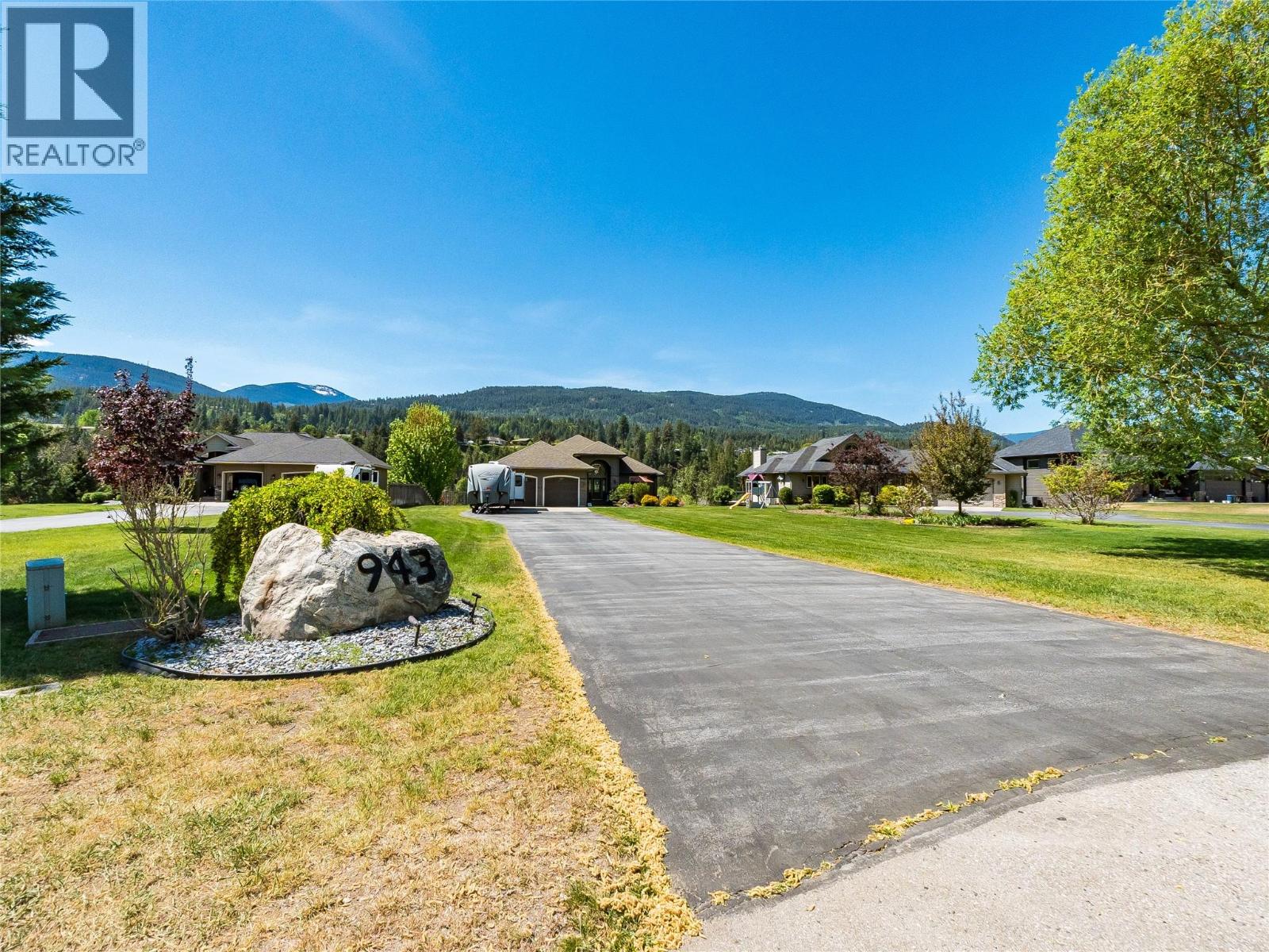 943 Riverview Place, Castlegar, British Columbia  V1N 4L1 - Photo 85 - 10386880