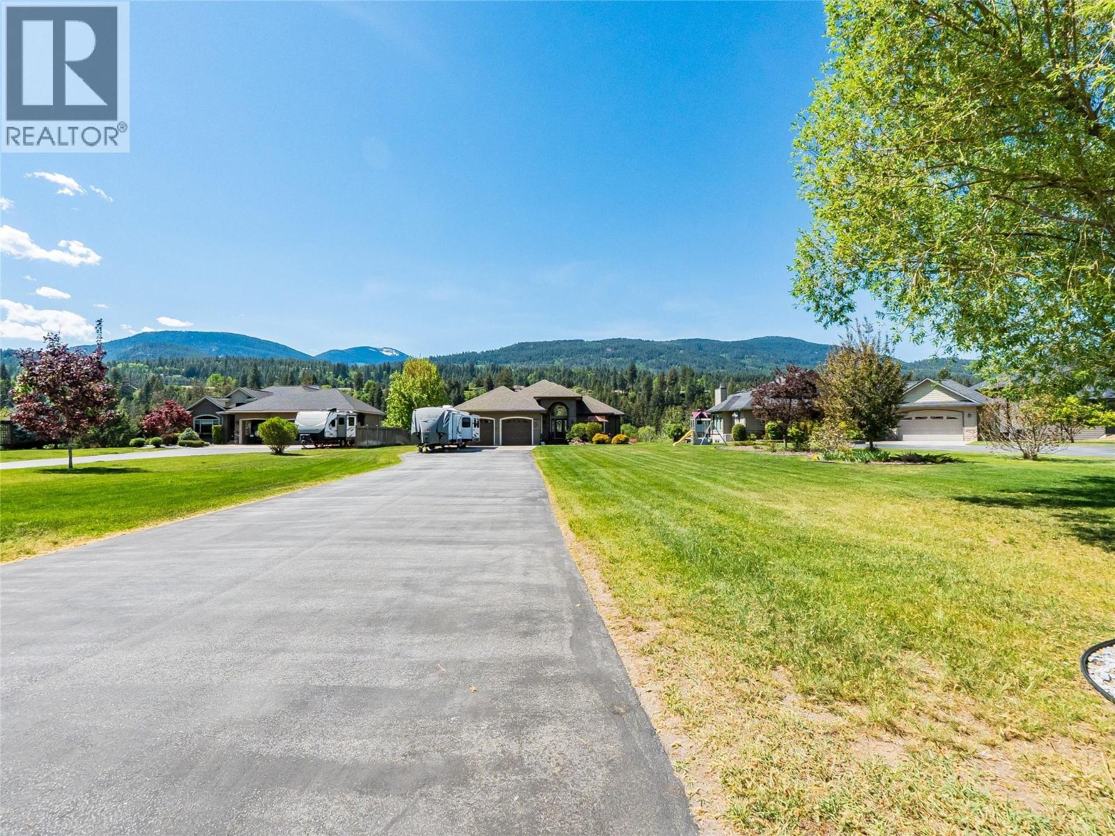 943 Riverview Place, Castlegar, British Columbia  V1N 4L1 - Photo 86 - 10386880