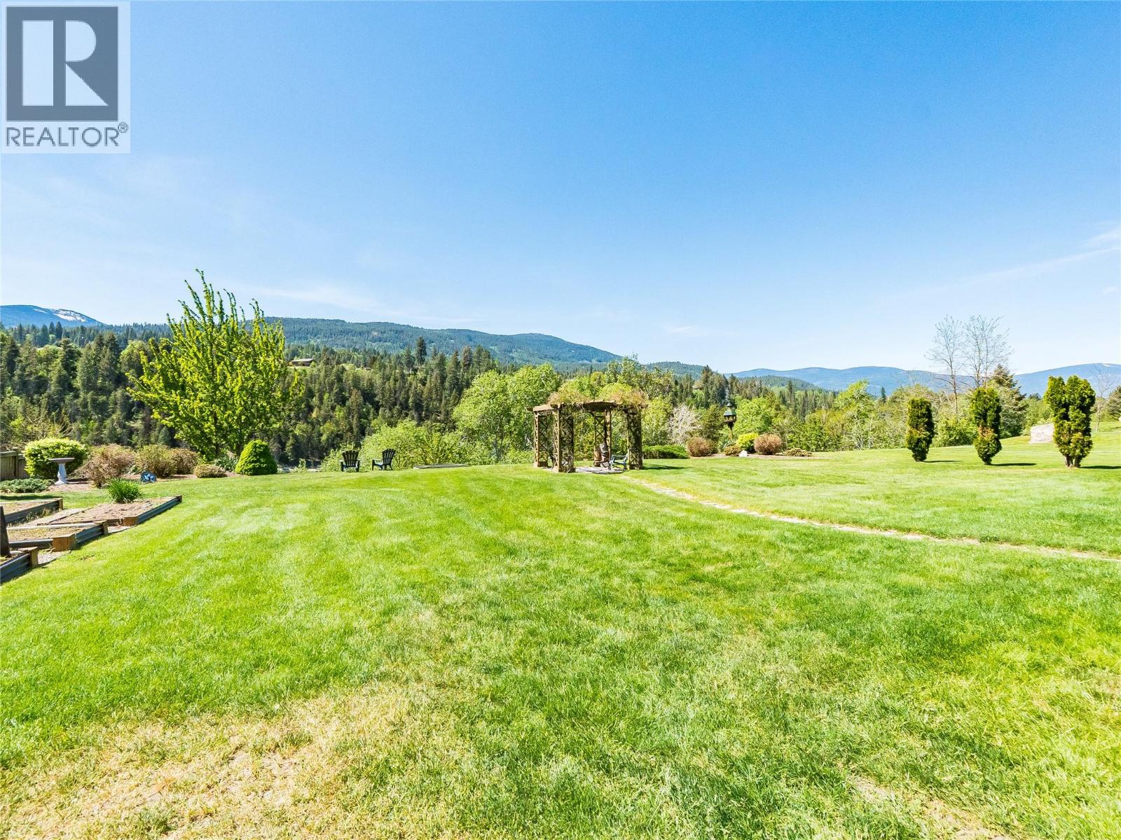 943 Riverview Place, Castlegar, British Columbia  V1N 4L1 - Photo 90 - 10386880