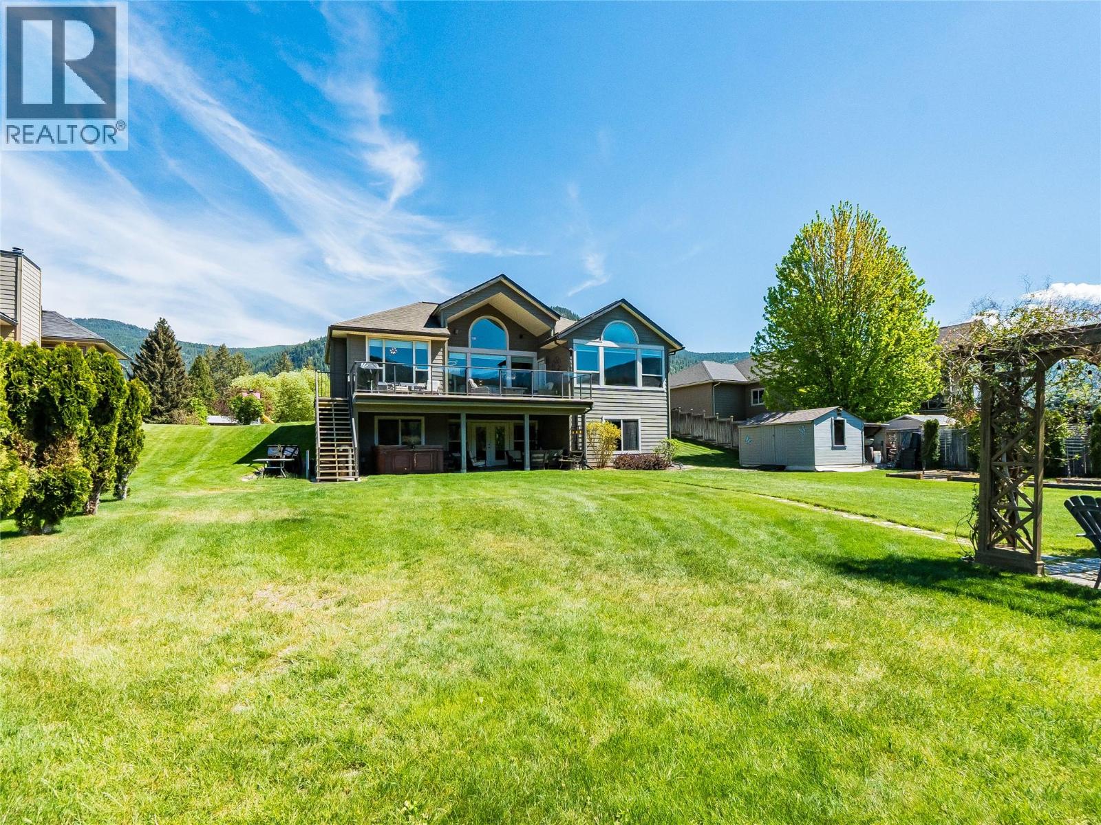 943 Riverview Place, Castlegar, British Columbia  V1N 4L1 - Photo 98 - 10386880