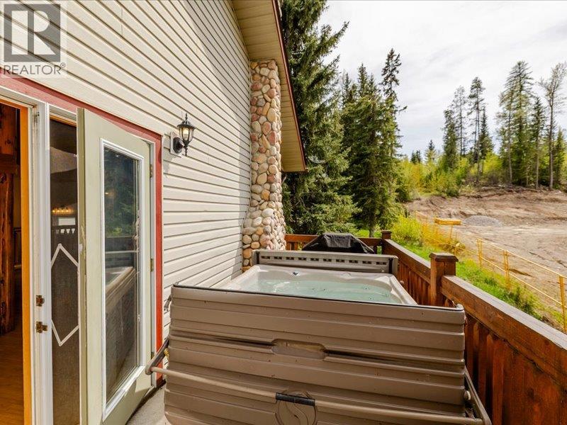 4c Spruce Place, Fernie, British Columbia  V0B 1M4 - Photo 11 - 10385858