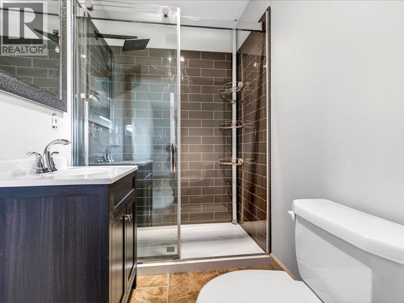 4c Spruce Place, Fernie, British Columbia  V0B 1M4 - Photo 33 - 10385858