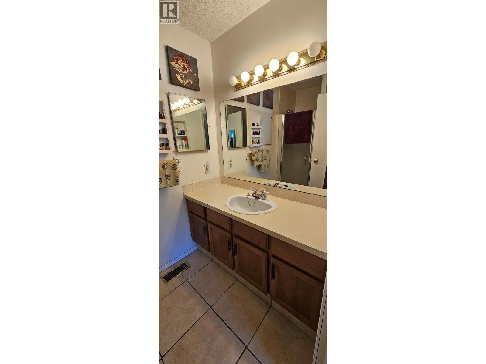 1285 Ponderosa Drive, Sparwood, British Columbia  V0B 2G0 - Photo 19 - 10387262