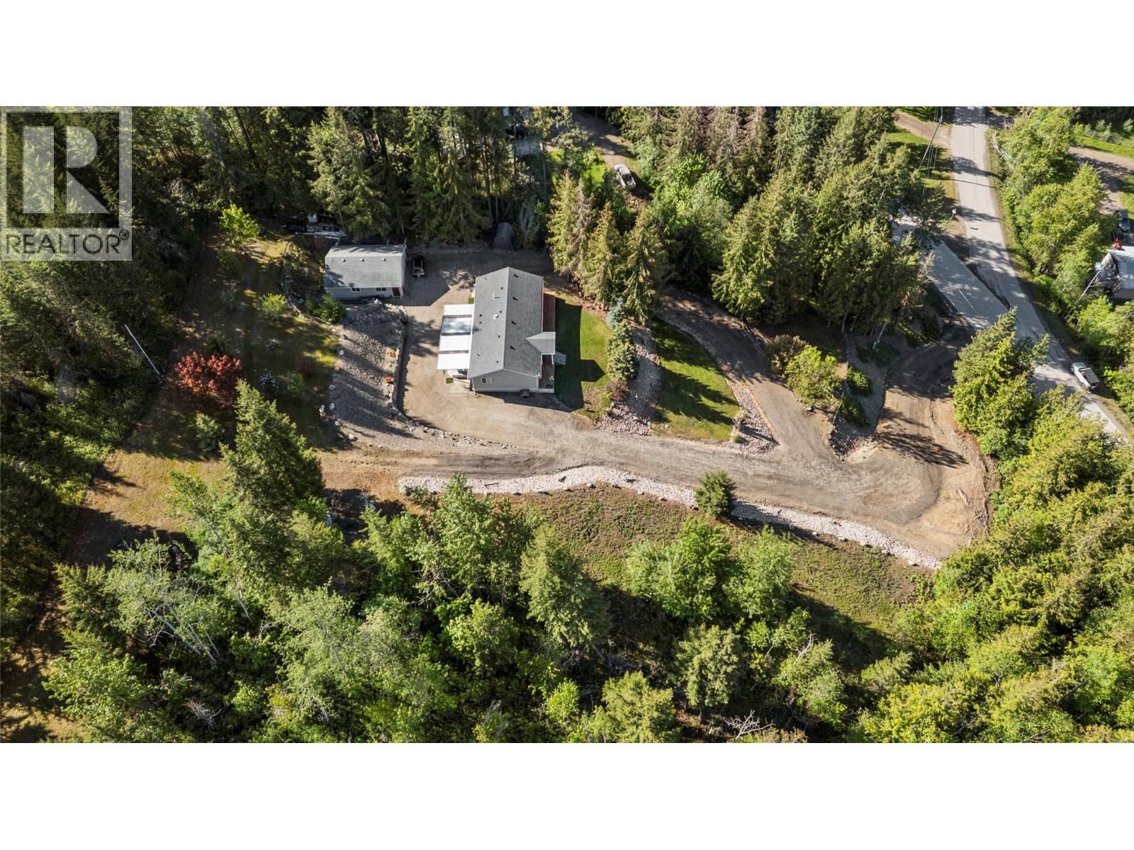 1034 Grandview Bench Road, Salmon Arm, British Columbia  V1E 2X7 - Photo 9 - 10385601