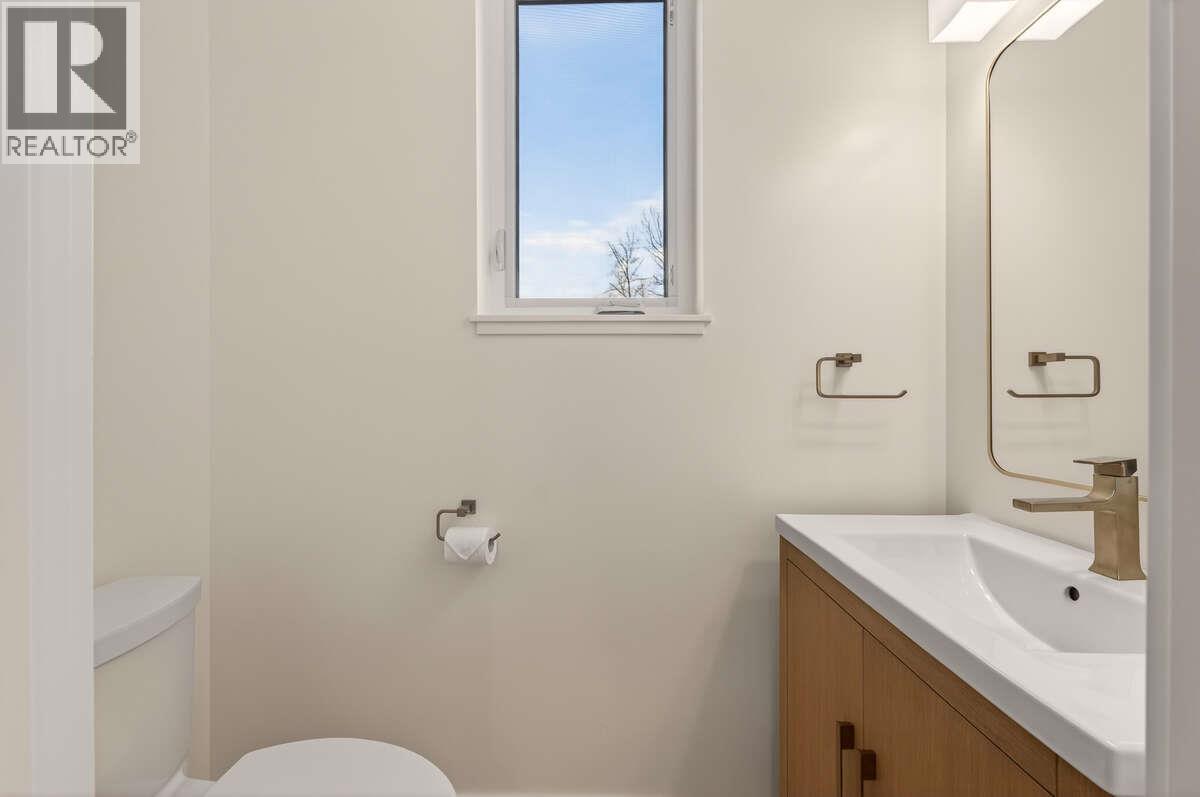 2224 Falls Street Unit# A, Nelson, British Columbia  V1L 1K4 - Photo 10 - 10387424