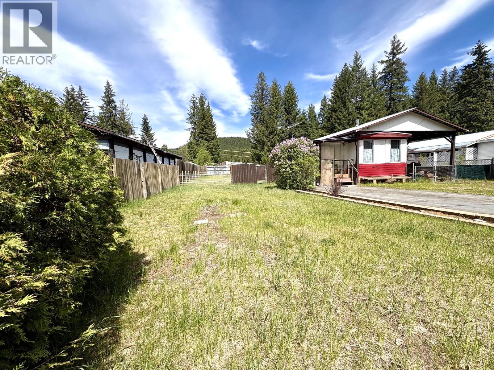 437 Wildwood Road Road, Clearwater, British Columbia  V0E 1N0 - Photo 15 - 10387176