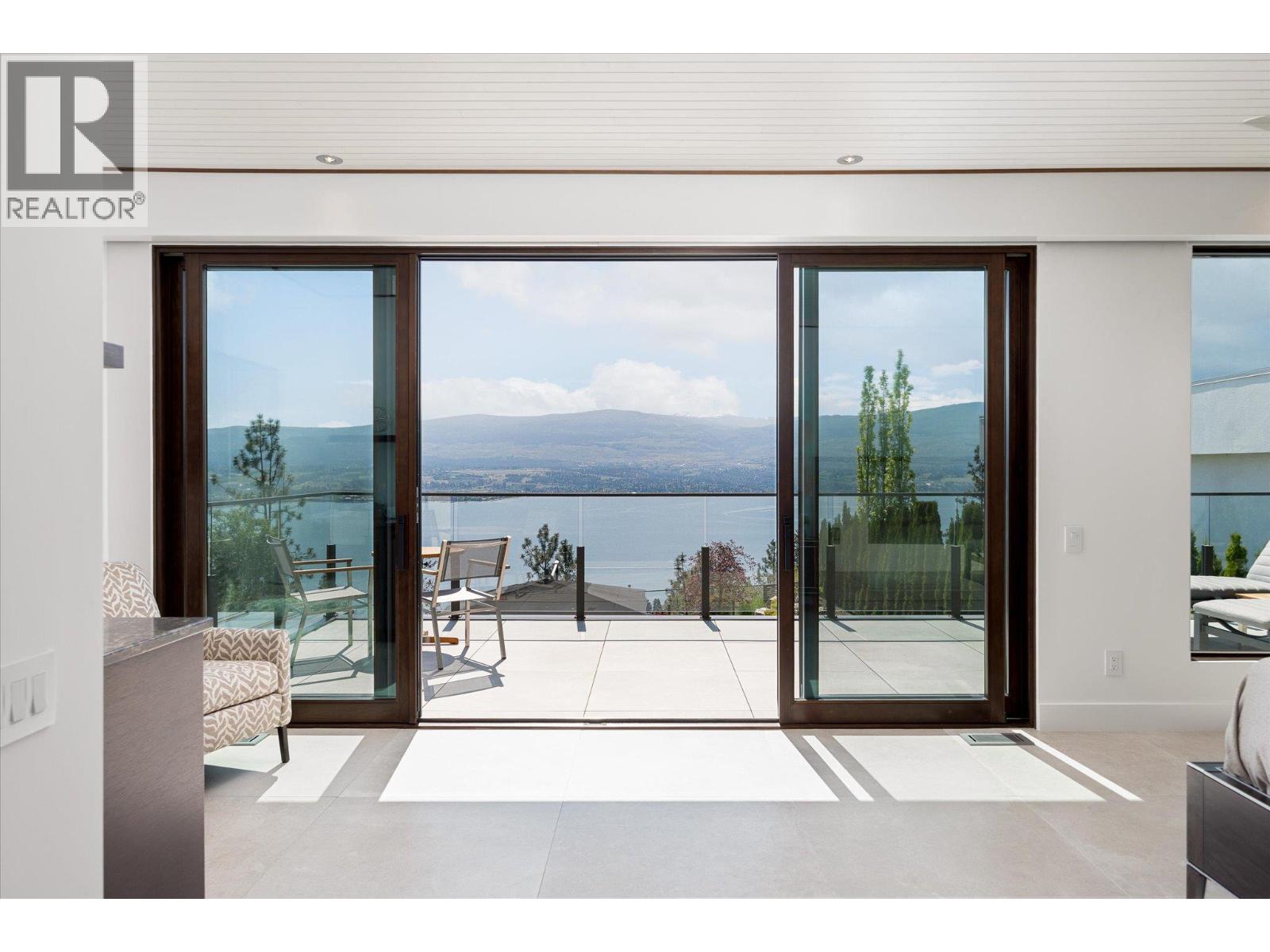 2463 Thacker Drive, West Kelowna, British Columbia  V1Z 1V9 - Photo 37 - 10387042