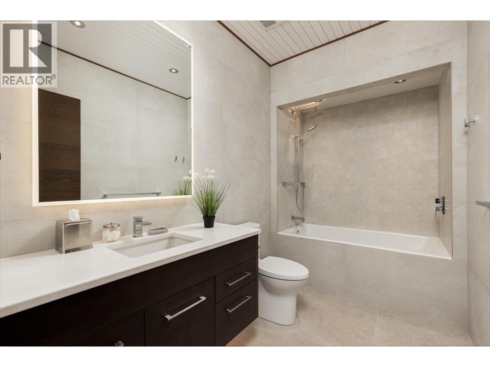 2463 Thacker Drive, West Kelowna, British Columbia  V1Z 1V9 - Photo 49 - 10387042