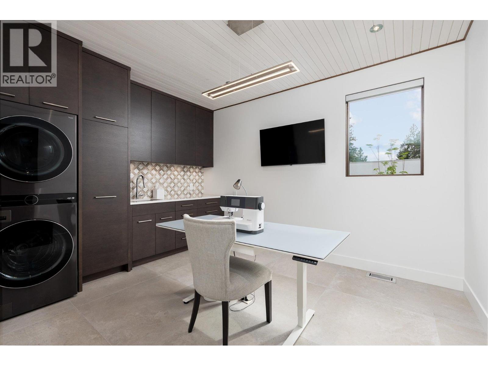 2463 Thacker Drive, West Kelowna, British Columbia  V1Z 1V9 - Photo 53 - 10387042