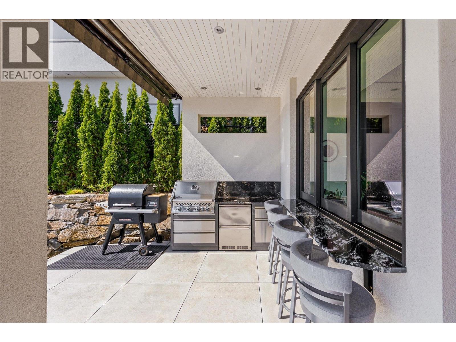 2463 Thacker Drive, West Kelowna, British Columbia  V1Z 1V9 - Photo 62 - 10387042