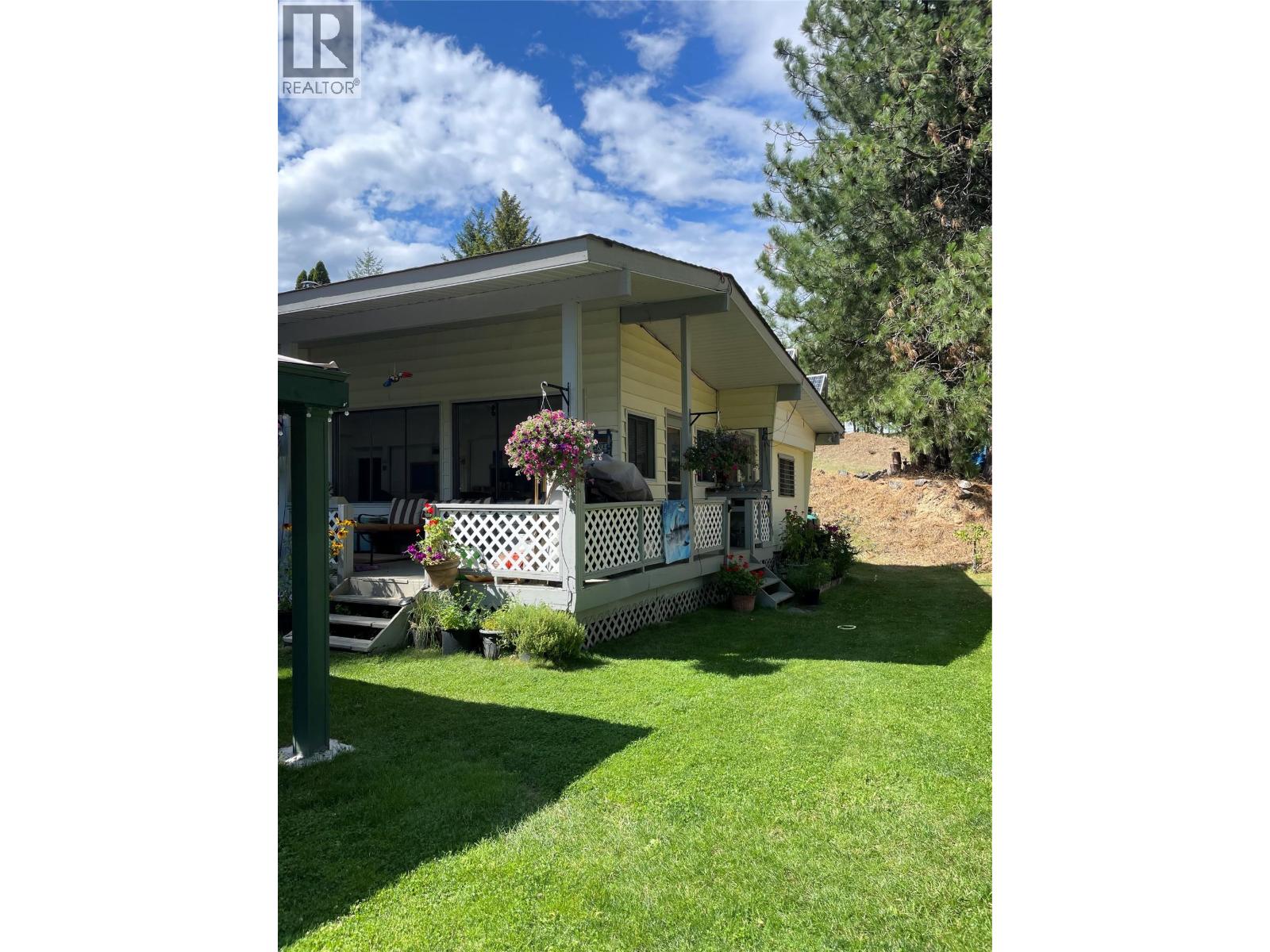 7524 Deer Park Road, Deer Park, British Columbia  V1N 4V8 - Photo 32 - 10387387