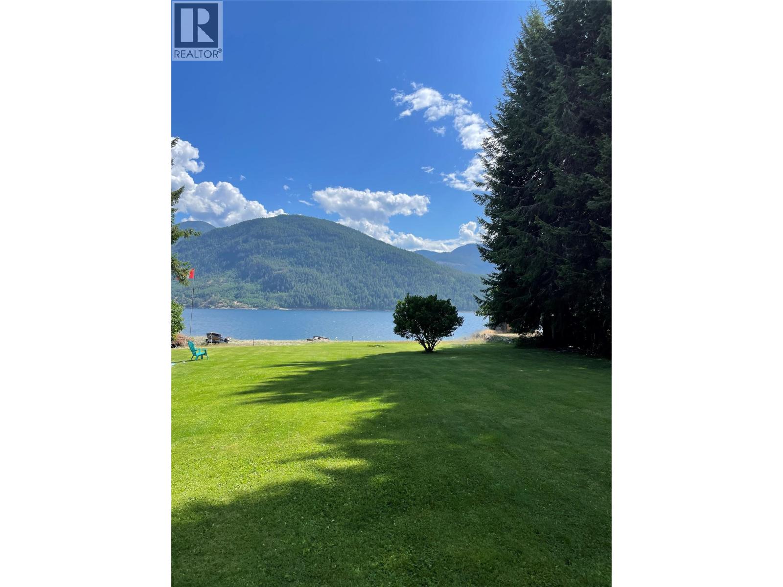 7524 Deer Park Road, Deer Park, British Columbia  V1N 4V8 - Photo 4 - 10387387