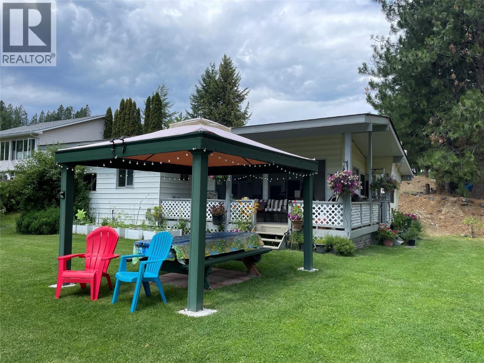 7524 Deer Park Road, Deer Park, British Columbia  V1N 4V8 - Photo 5 - 10387387