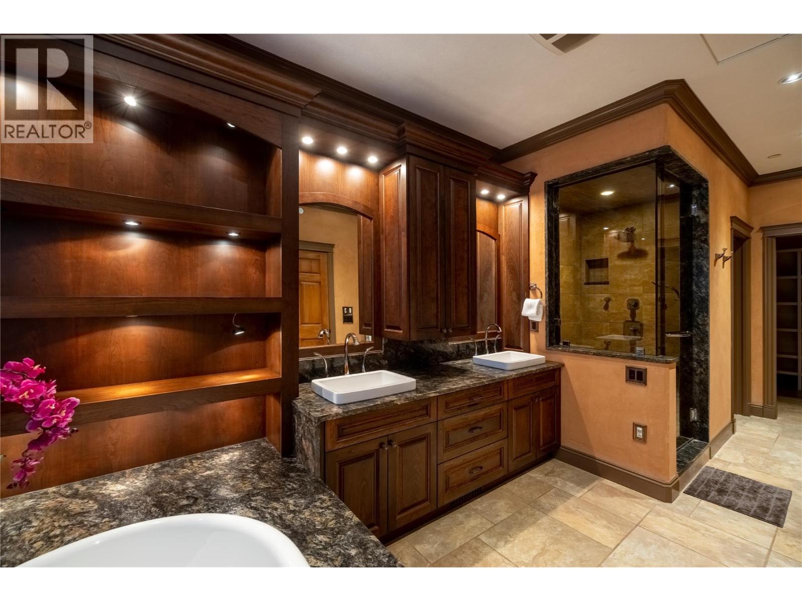 1727 Davidson Road, Lake Country, British Columbia  V4V 1J9 - Photo 27 - 10387384