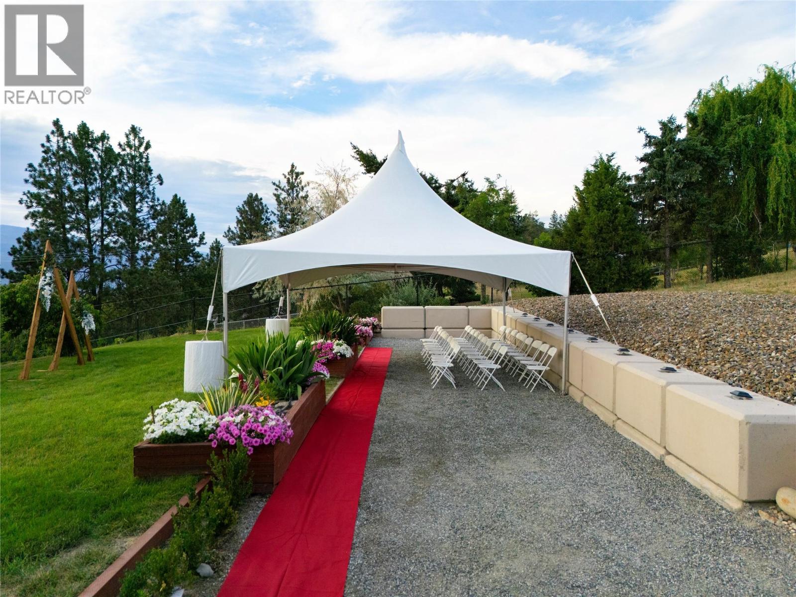 1727 Davidson Road, Lake Country, British Columbia  V4V 1J9 - Photo 59 - 10387384