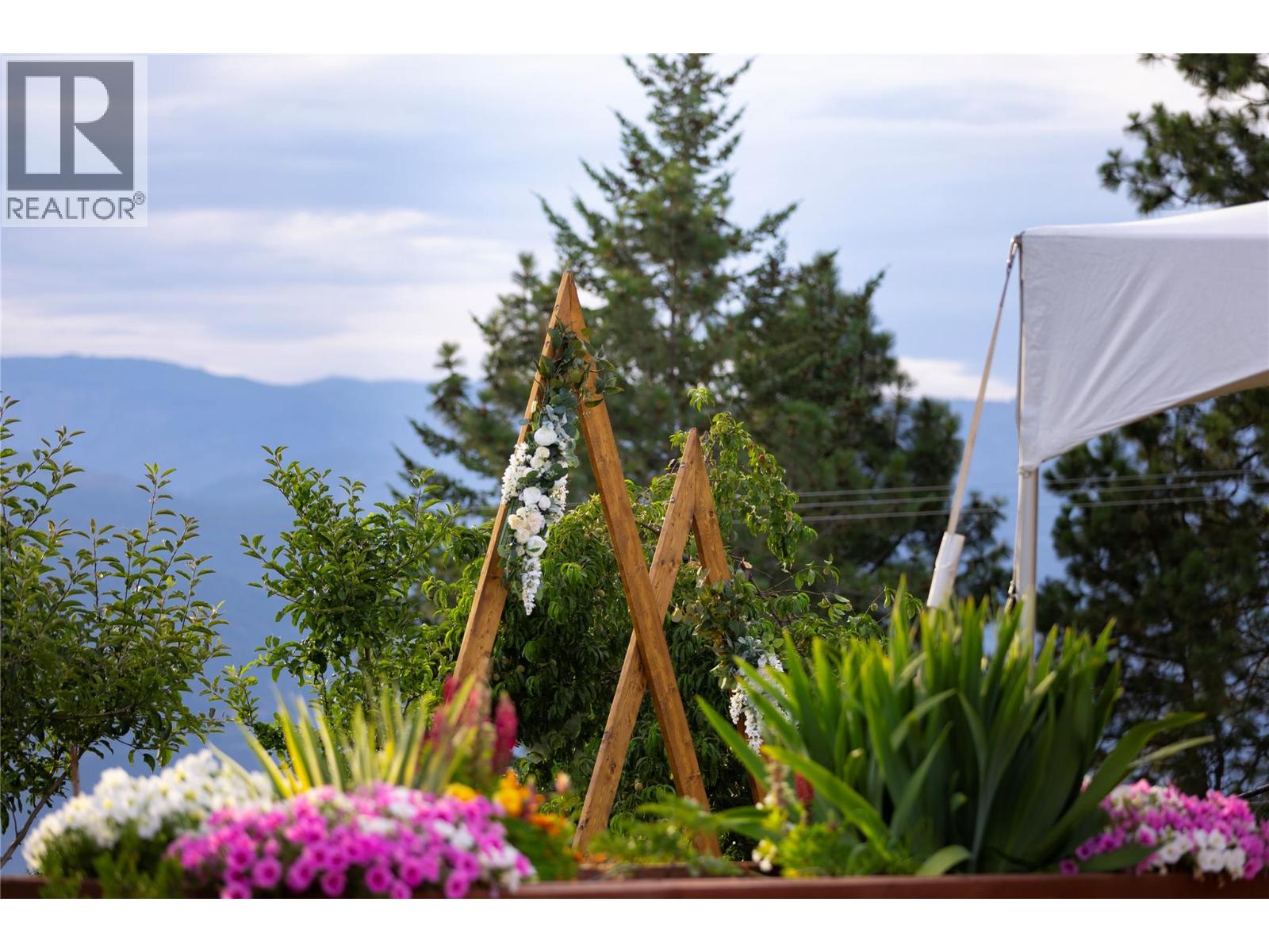 1727 Davidson Road, Lake Country, British Columbia  V4V 1J9 - Photo 66 - 10387384