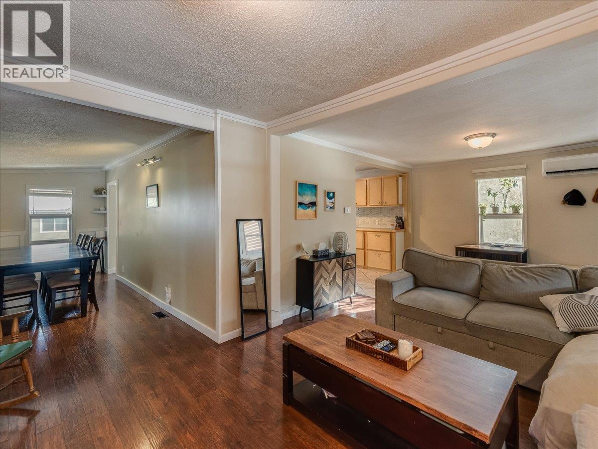 613 11th Avenue, Castlegar, British Columbia  V1N 1J7 - Photo 39 - 10387358