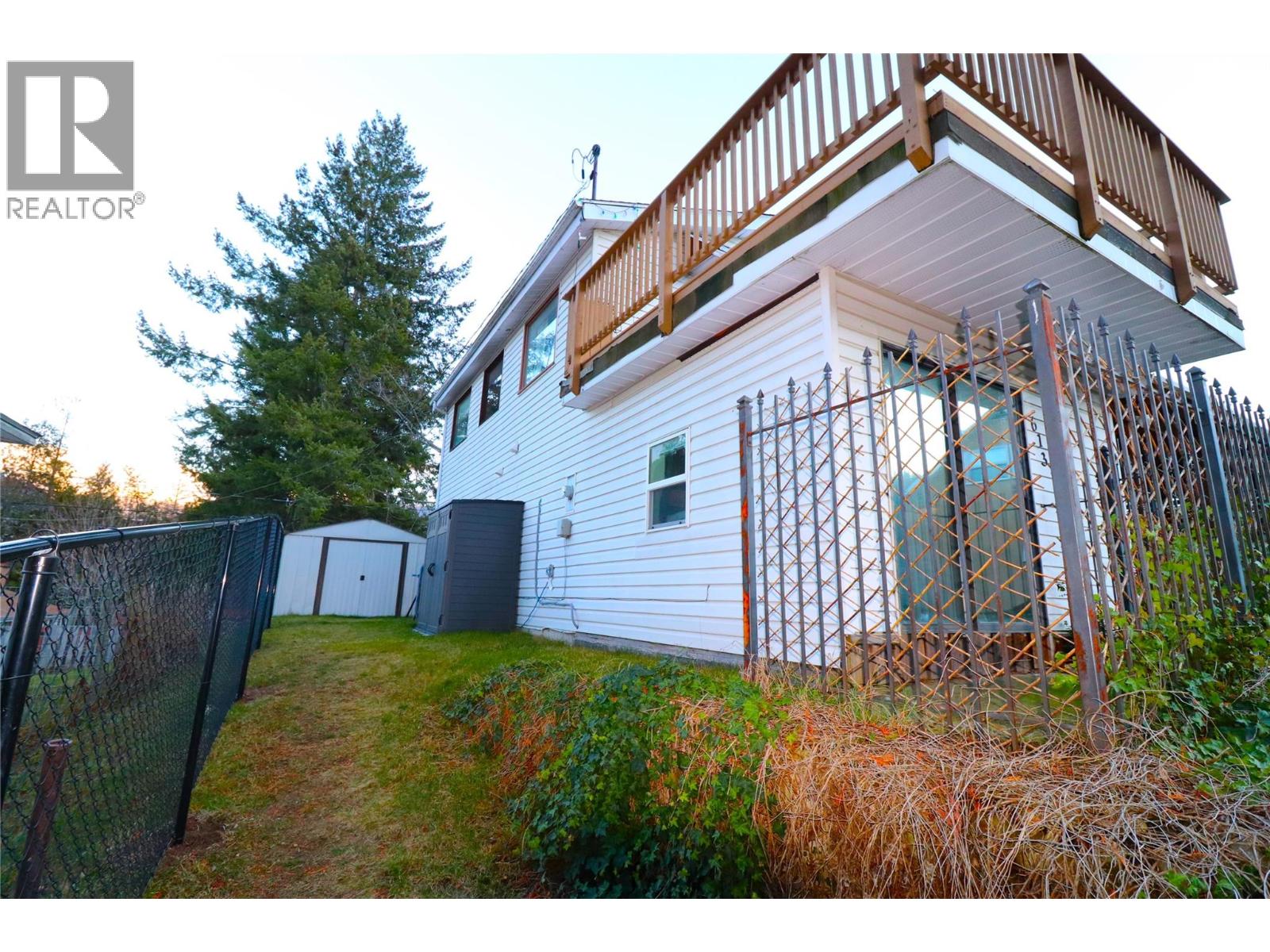 613 11th Avenue, Castlegar, British Columbia  V1N 1J7 - Photo 53 - 10387358