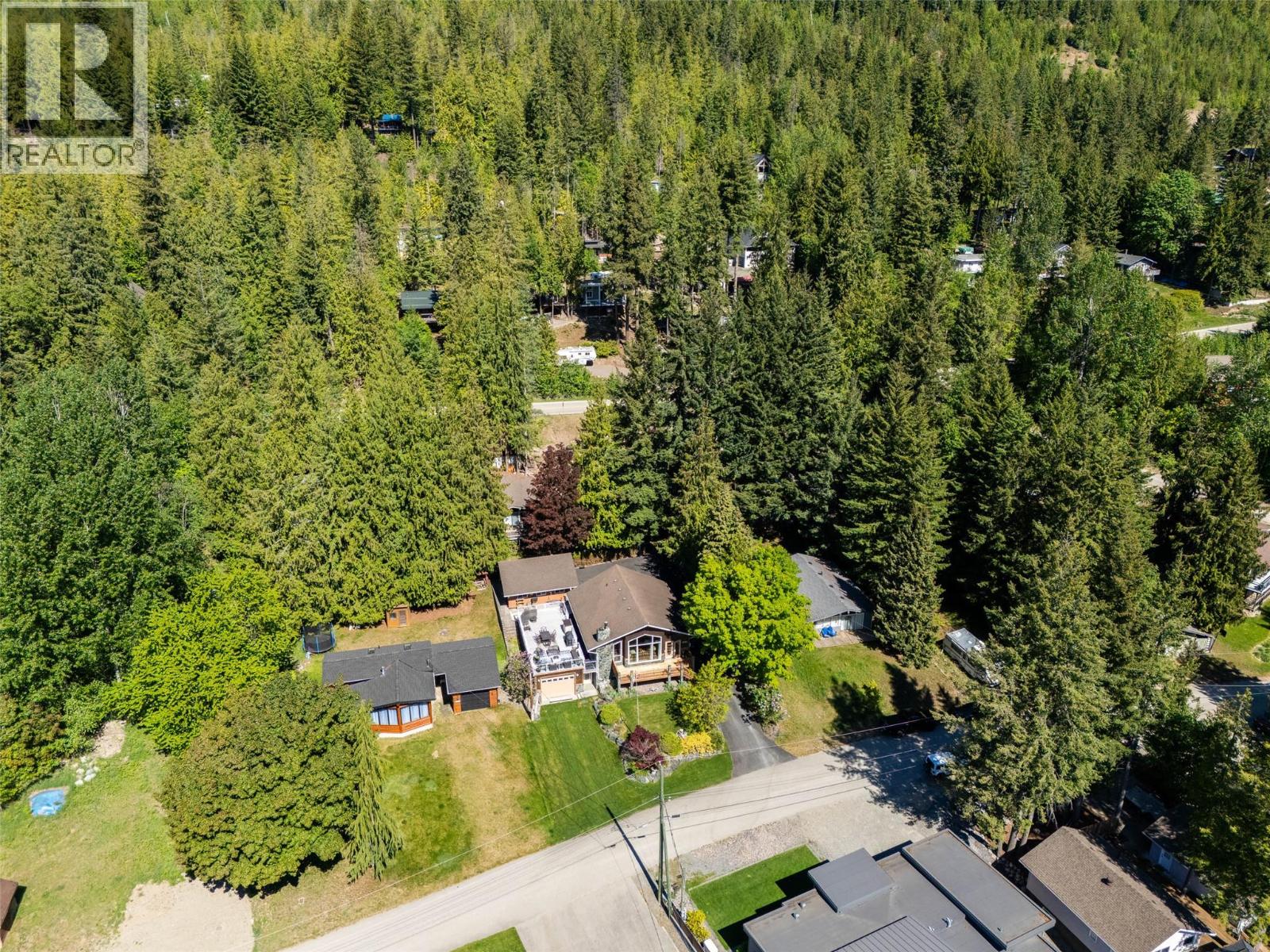 8697 St. Ives Road, St. Ives, British Columbia  V0E 1M9 - Photo 43 - 10387331