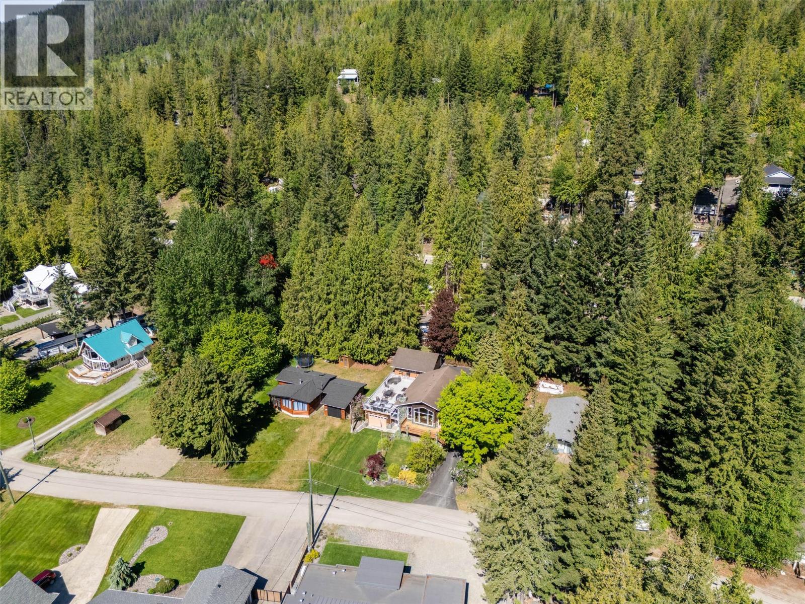 8697 St. Ives Road, St. Ives, British Columbia  V0E 1M9 - Photo 44 - 10387331