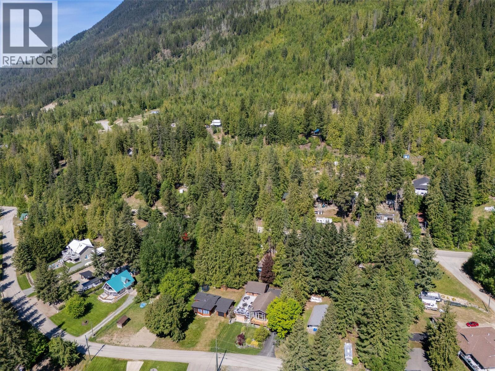 8697 St. Ives Road, St. Ives, British Columbia  V0E 1M9 - Photo 53 - 10387331