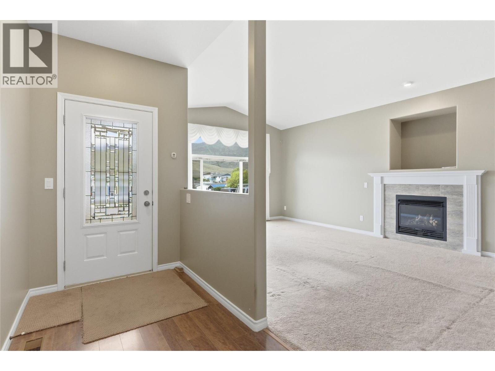 1661 Woodburn Drive, Cache Creek, British Columbia  V0K 1H0 - Photo 2 - 10387160