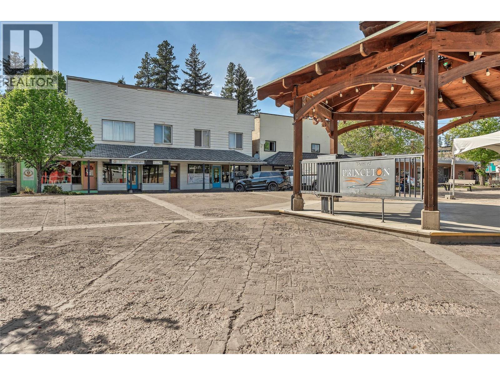 123 Vermillion Avenue Unit# A, Princeton, British Columbia  V0X 1W0 - Photo 1 - 10386915