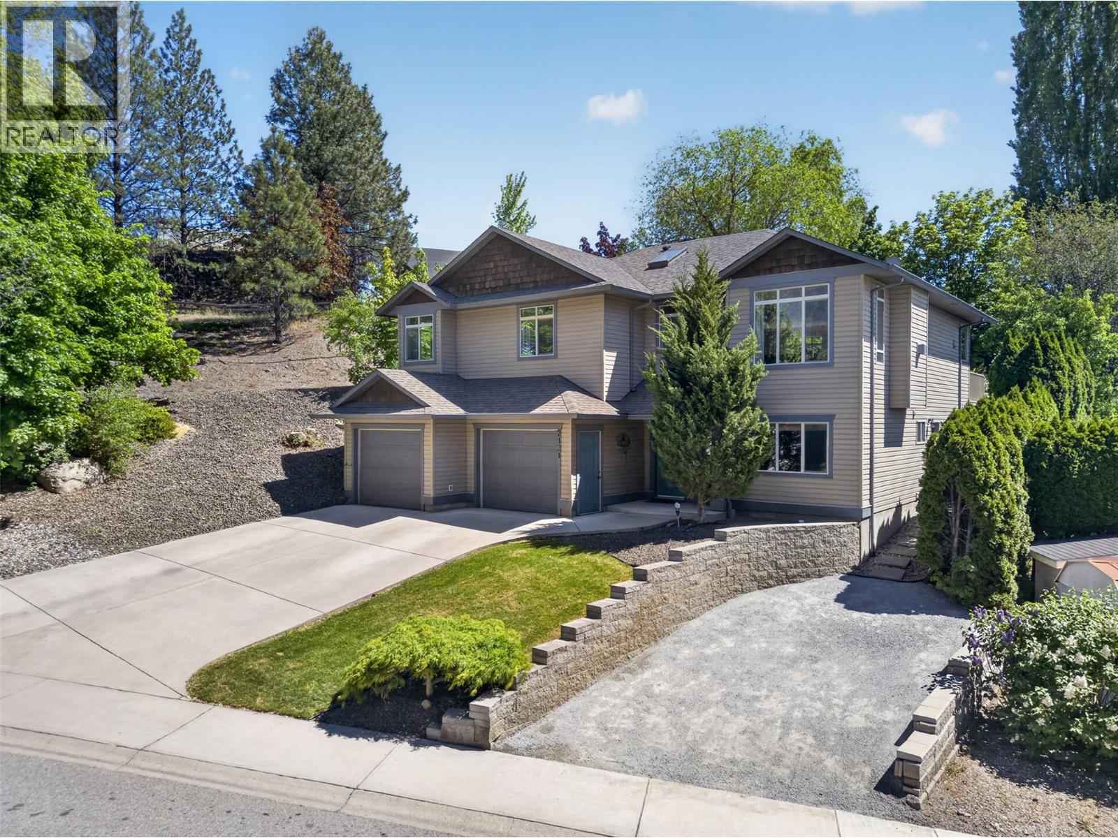 2131 Shannon Way, West Kelowna, British Columbia  V4T 2G6 - Photo 1 - 10385752