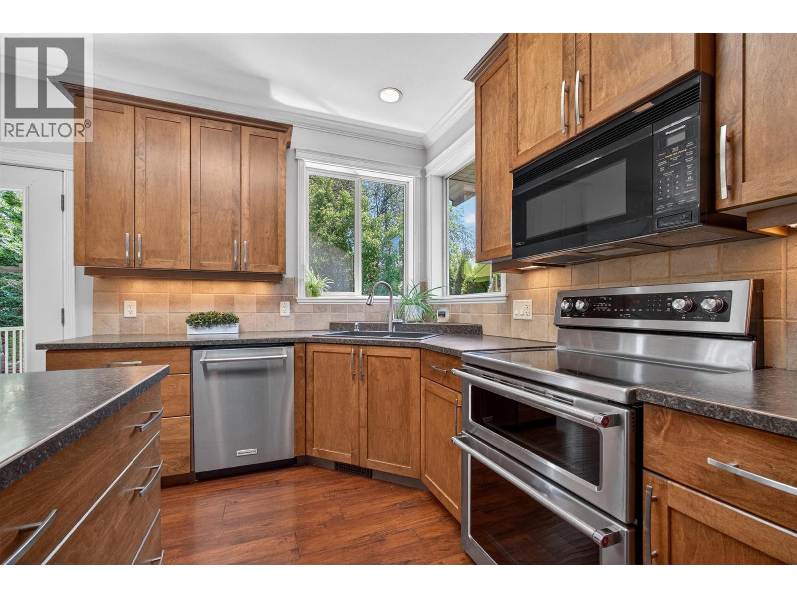 2131 Shannon Way, West Kelowna, British Columbia  V4T 2G6 - Photo 16 - 10385752