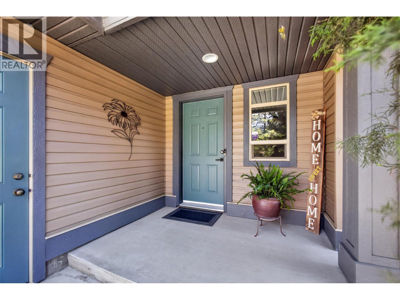 2131 Shannon Way, West Kelowna, British Columbia  V4T 2G6 - Photo 9 - 10385752
