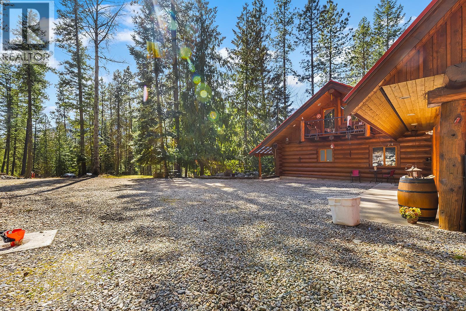 324 Arrow Creek E Road, Arrow Creek, British Columbia  V0B 1G9 - Photo 14 - 10385432