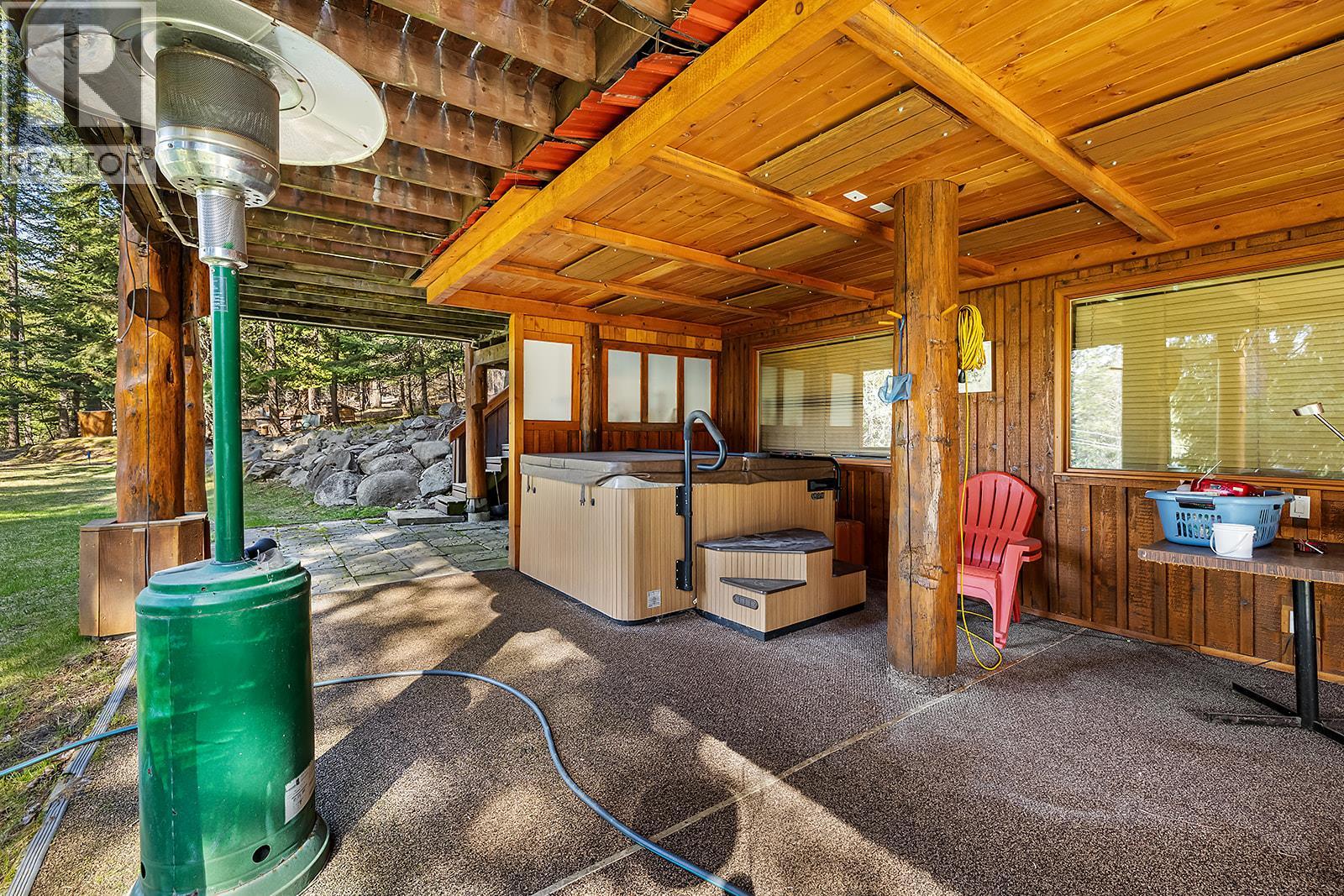324 Arrow Creek E Road, Arrow Creek, British Columbia  V0B 1G9 - Photo 15 - 10385432