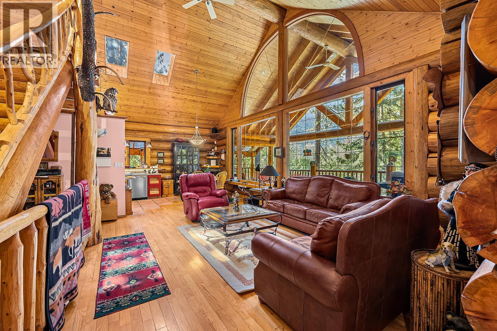324 Arrow Creek E Road, Arrow Creek, British Columbia  V0B 1G9 - Photo 18 - 10385432
