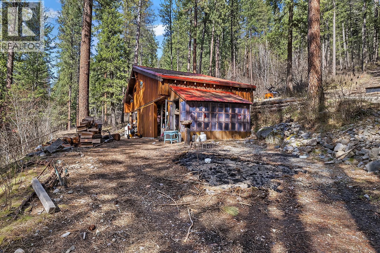324 Arrow Creek E Road, Arrow Creek, British Columbia  V0B 1G9 - Photo 46 - 10385432