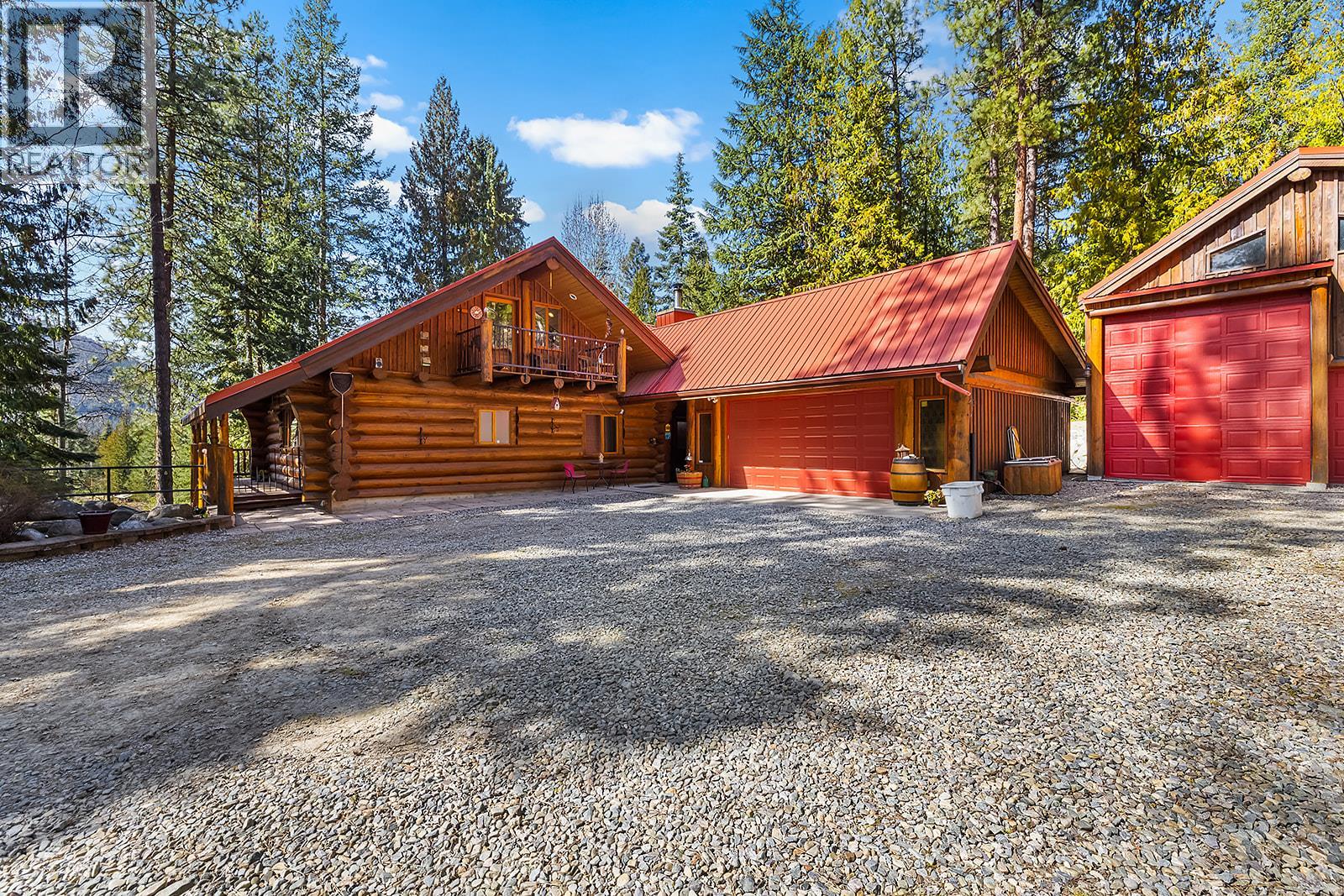 324 Arrow Creek E Road, Arrow Creek, British Columbia  V0B 1G9 - Photo 5 - 10385432