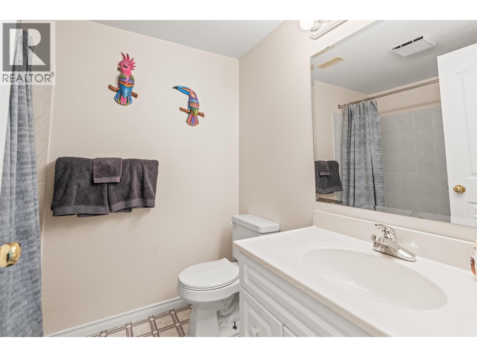 938 Mt Bulman Drive, Vernon, British Columbia  V1B 3W7 - Photo 18 - 10387360