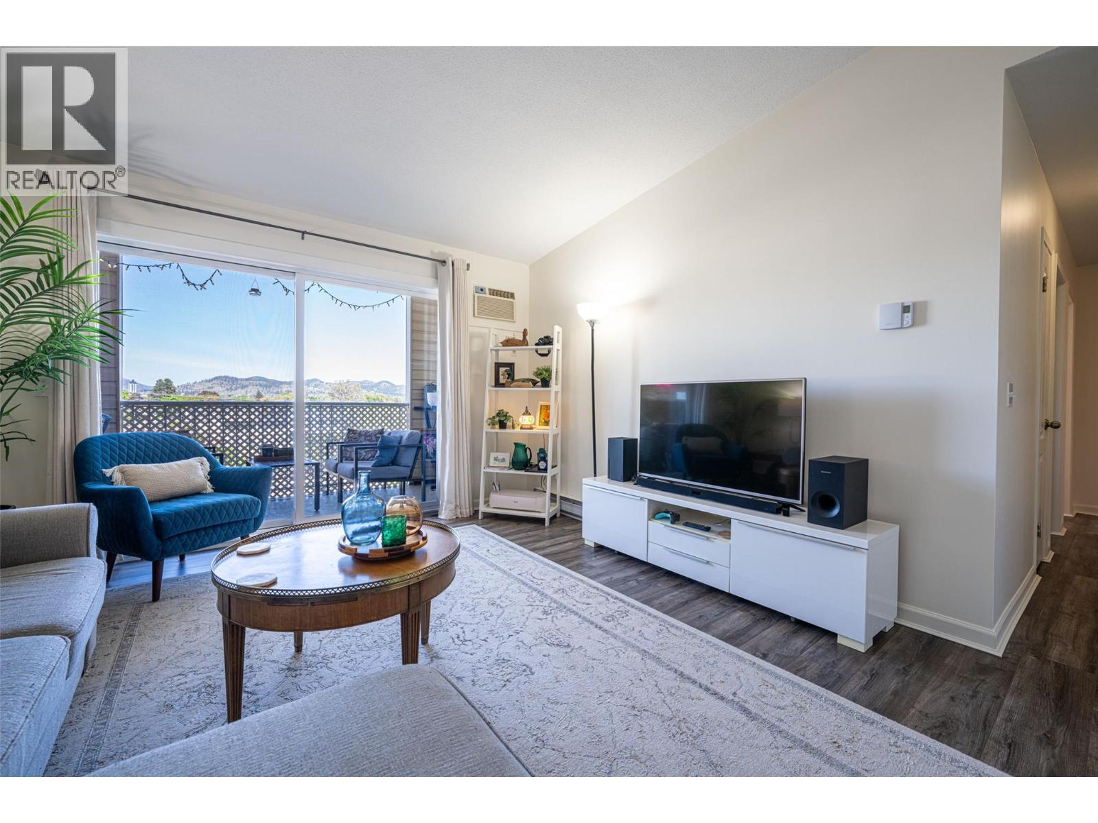 3160 Casorso Road Unit# 407, Kelowna, British Columbia  V1W 3L7 - Photo 5 - 10387225