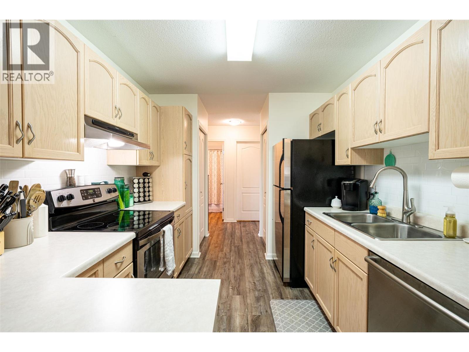 3160 Casorso Road Unit# 407, Kelowna, British Columbia  V1W 3L7 - Photo 8 - 10387225
