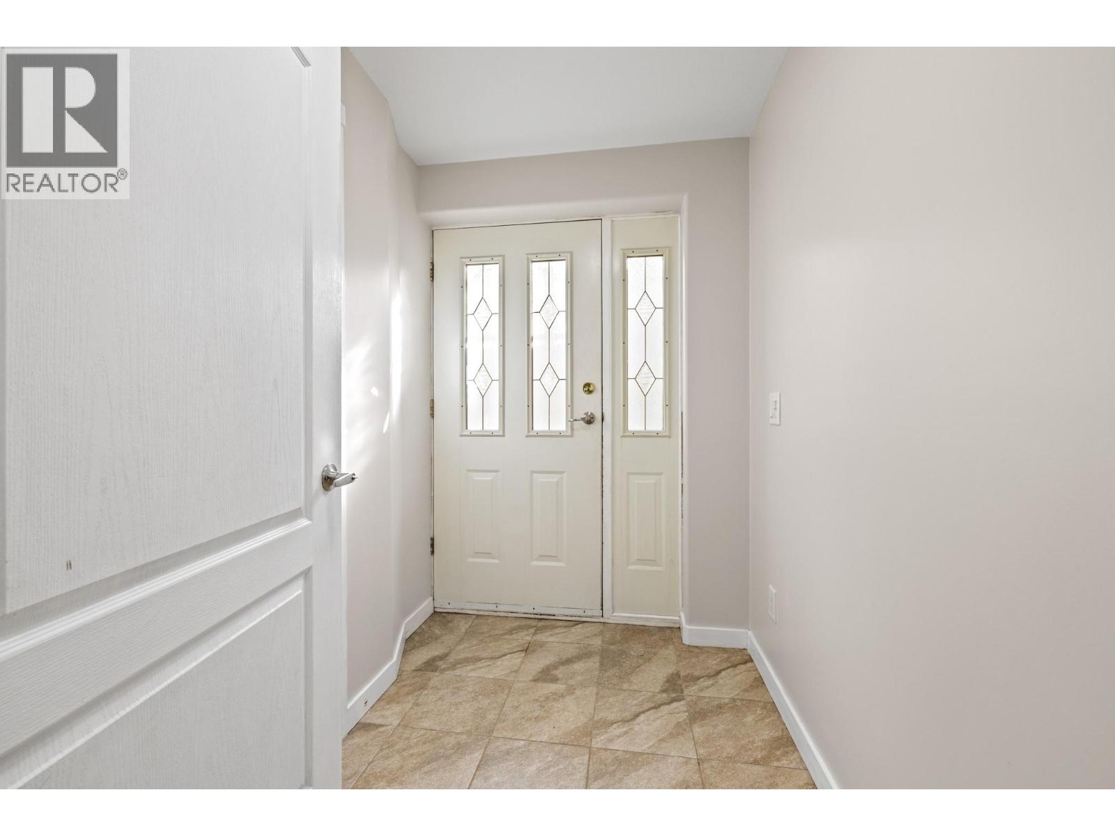 1638 Lindsay Drive, Kelowna, British Columbia  V1V 1T5 - Photo 40 - 10387410