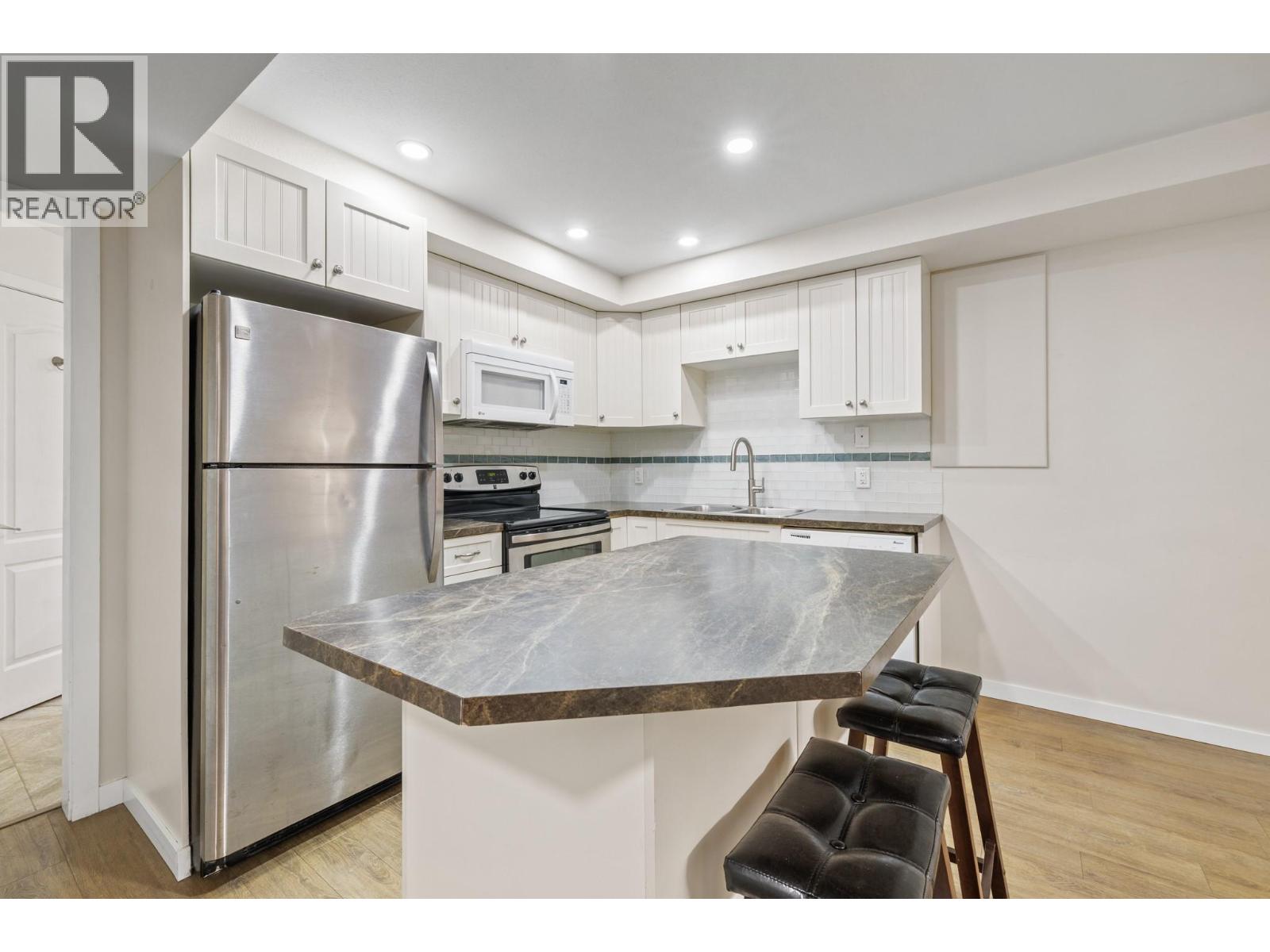 1638 Lindsay Drive, Kelowna, British Columbia  V1V 1T5 - Photo 41 - 10387410