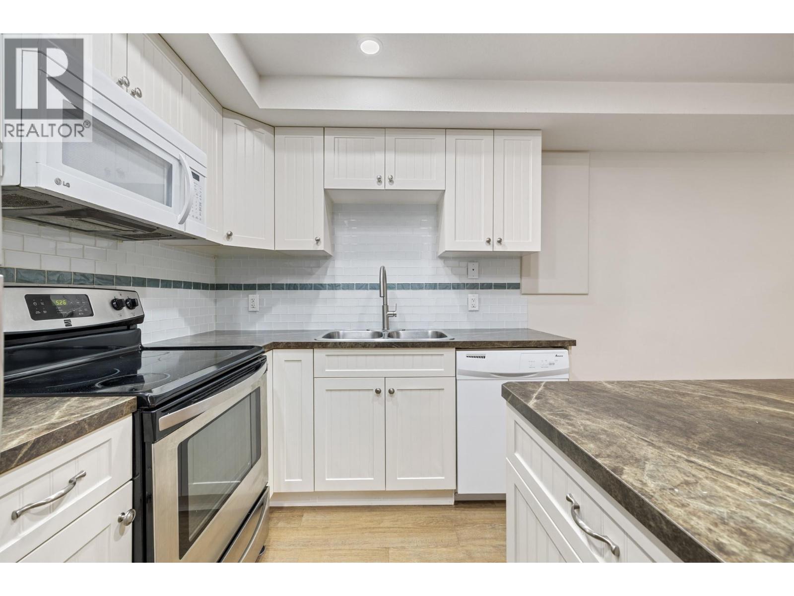 1638 Lindsay Drive, Kelowna, British Columbia  V1V 1T5 - Photo 42 - 10387410