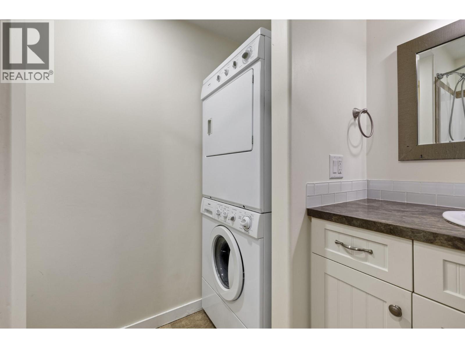 1638 Lindsay Drive, Kelowna, British Columbia  V1V 1T5 - Photo 50 - 10387410