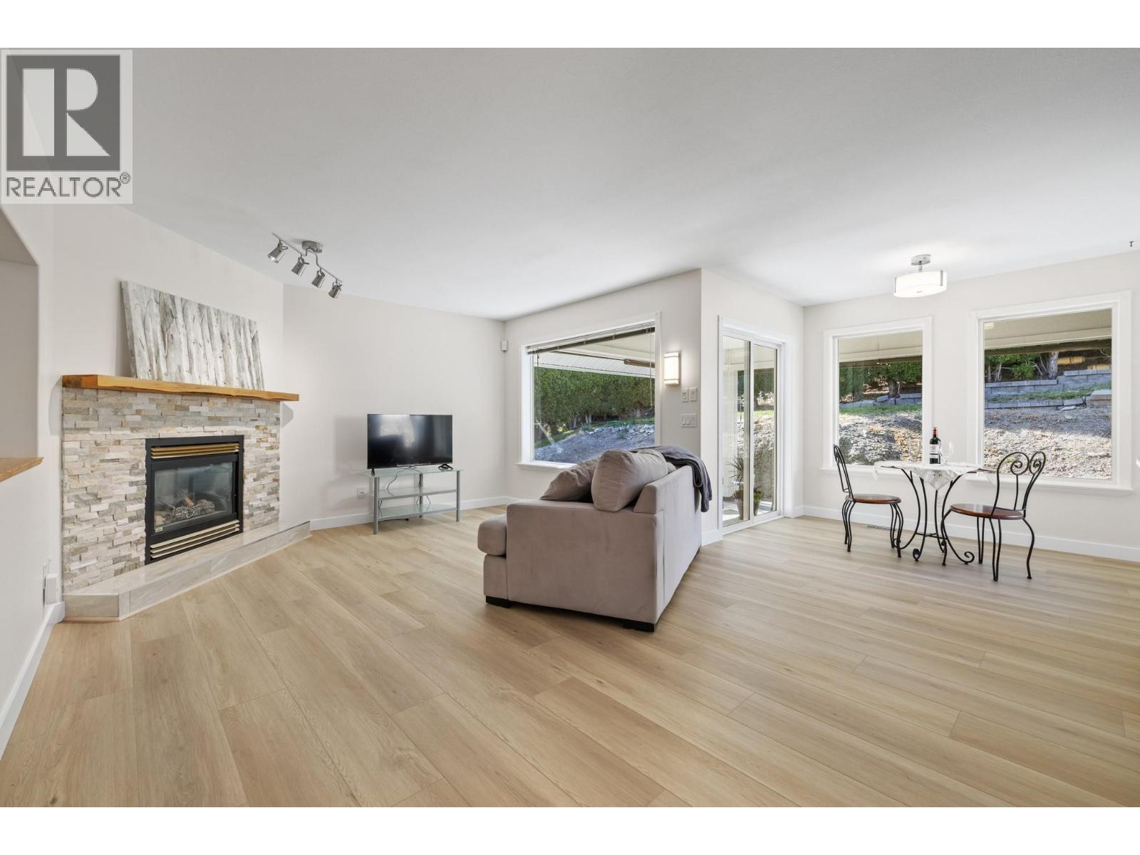 1638 Lindsay Drive, Kelowna, British Columbia  V1V 1T5 - Photo 7 - 10387410
